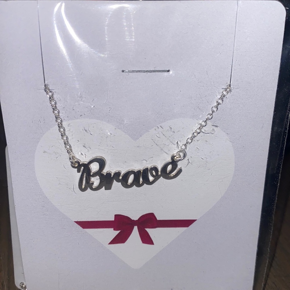 Simple Script Nameplate Sterling Silver Necklace “Brave”, NIP